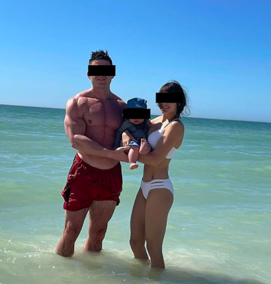 Fitness-Obsessed Dad Mocked For Bragging How Lean His 8-Month-Old Son Is 2