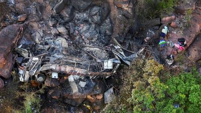 45 People Die In Bush Crash
