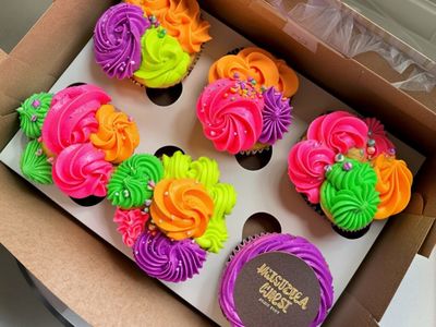 Cake Colouring Guy Overdoses Following Carte Blanche Expose