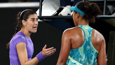 Osaka Edges Cirstea Amid Tension Down Under