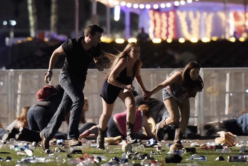 Video: Las Vegas Shooters Arsenal Of At Least 42 Guns, Explosives And Several Thousand Rounds Of Ammo. 1