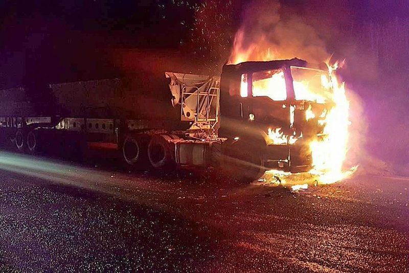 Video: 54 People Arrested After Violent Protests On The N3 Leave 35 Trucks Damaged 1