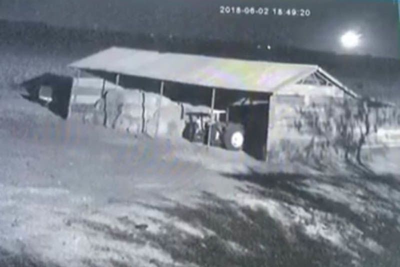 Video: Meteorite Caught On Security Camera As It Crashes In Botswana 1