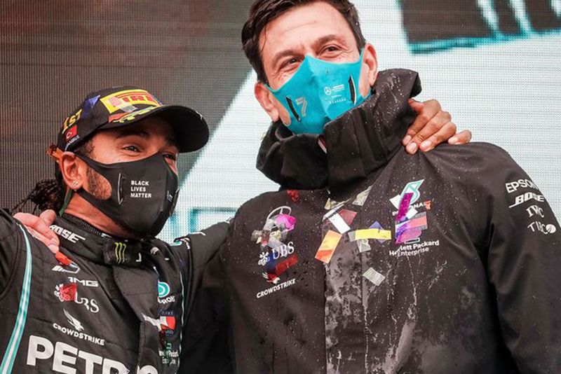 Mercedes Boss Toto Wolff Confident That New Deal Will Be Struck With Hamilton 1