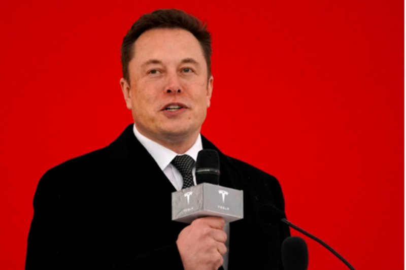 Internet Furious At Elon Musk For Tesla Bitcoin U-turn Which Caused a Serious Drop 1