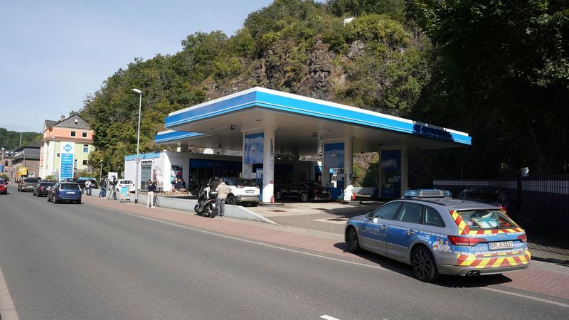 German Petrol Station Cashier Killed Over COVID Mask 1