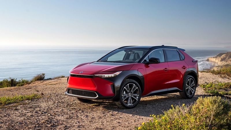 Toyota Recalls Electric Car Because The Wheels Can Fall Off 1