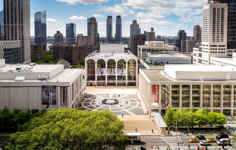 Mass Wedding In New York 1