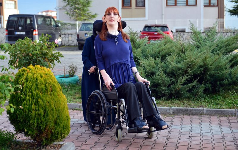 World’s Tallest Woman Breaks World Records 1