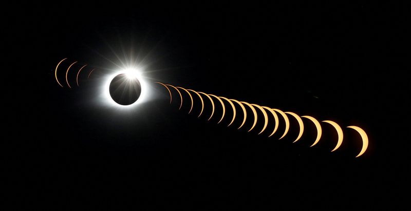 Solar Eclipse Takes North America By Storm 1