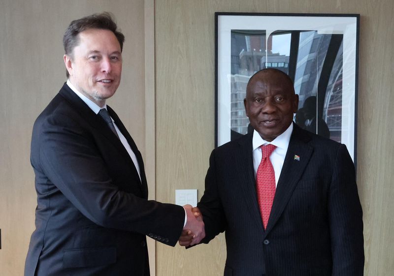 Elon Musk Meets Up With Cyril Ramaphosa 1