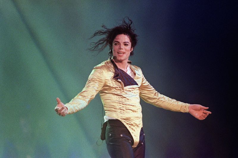 Retired Policeman Discovers Unreleased Michael Jackson Songs 1