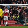 Video: Petr Cech Claims 200 Premier League Clean Sheets 2